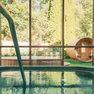 Lykke & Hotell
